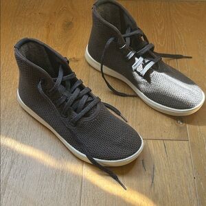 Allbirds Women's Dark Gray High-Top Sneakers